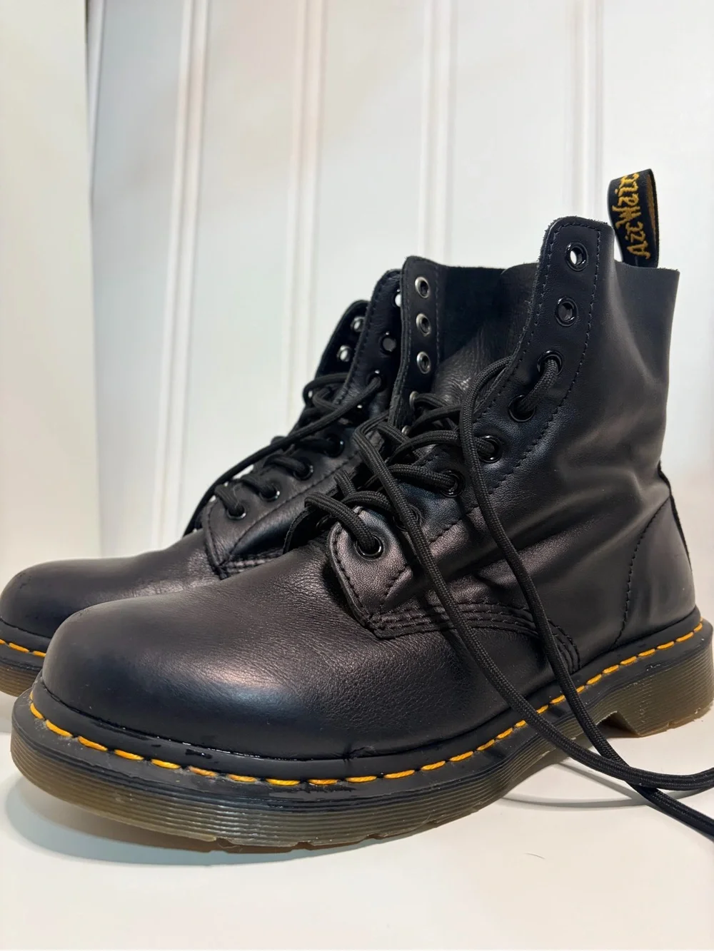 Dr Martens 1460 W Air Wair Black Nappa Leather 8 Eye Lace Up Boots UK8 EU42 US10